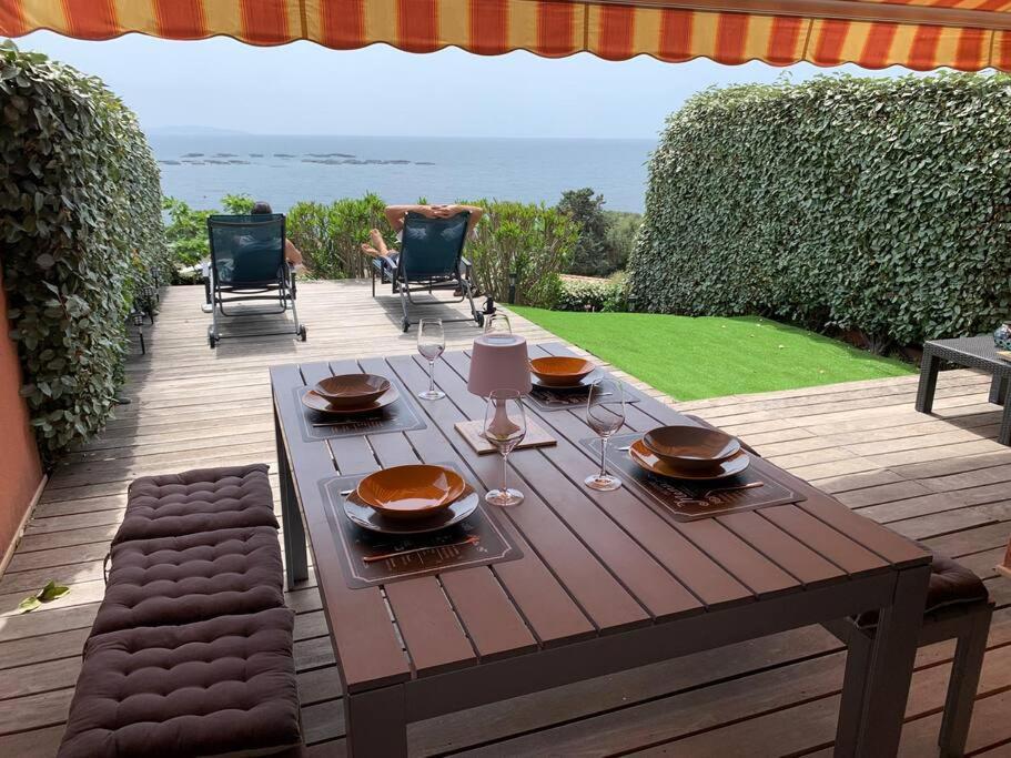 Ajaccio Maison Bord De Mer Dans Residence Avec Piscine Bagian luar foto
